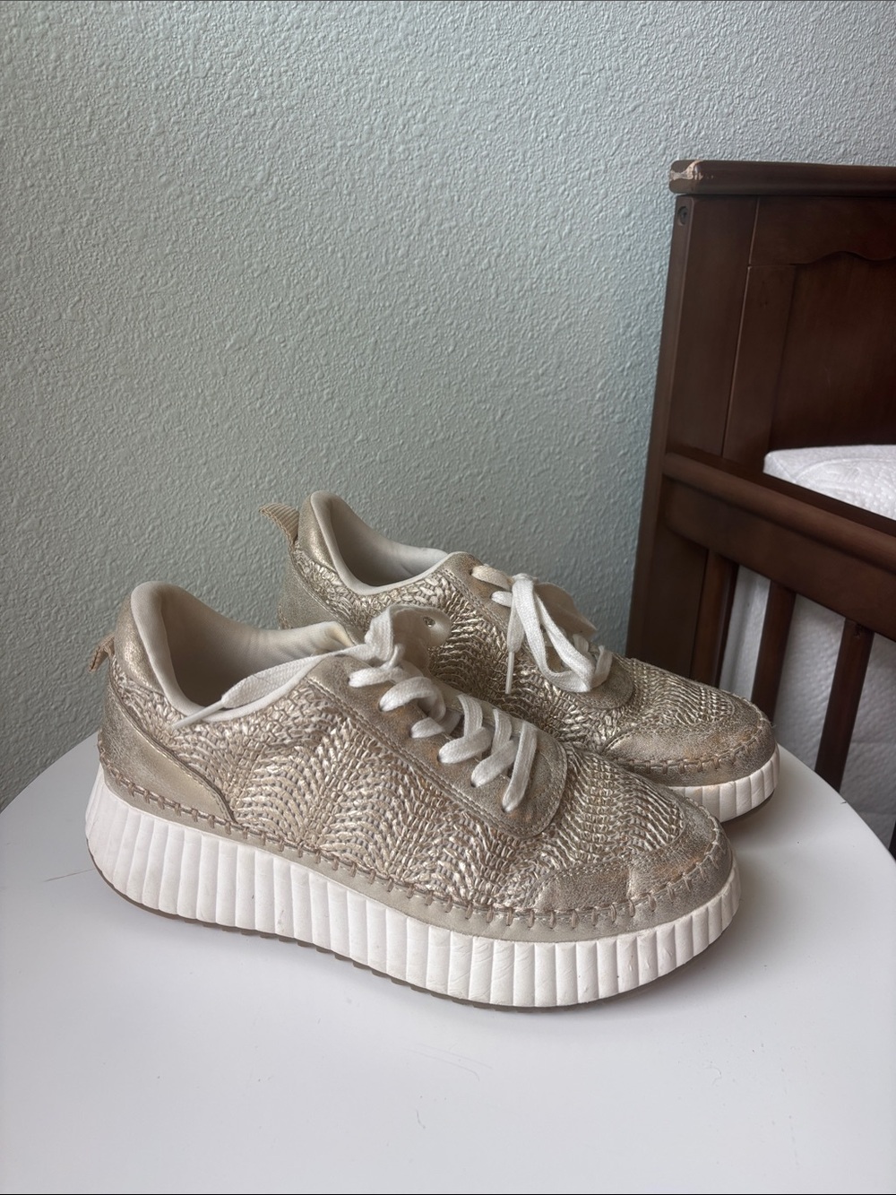 Universal Thread Metallic Woven Cream Platform Sneakers